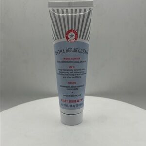 First Aid Beauty Ultra Repair Cream